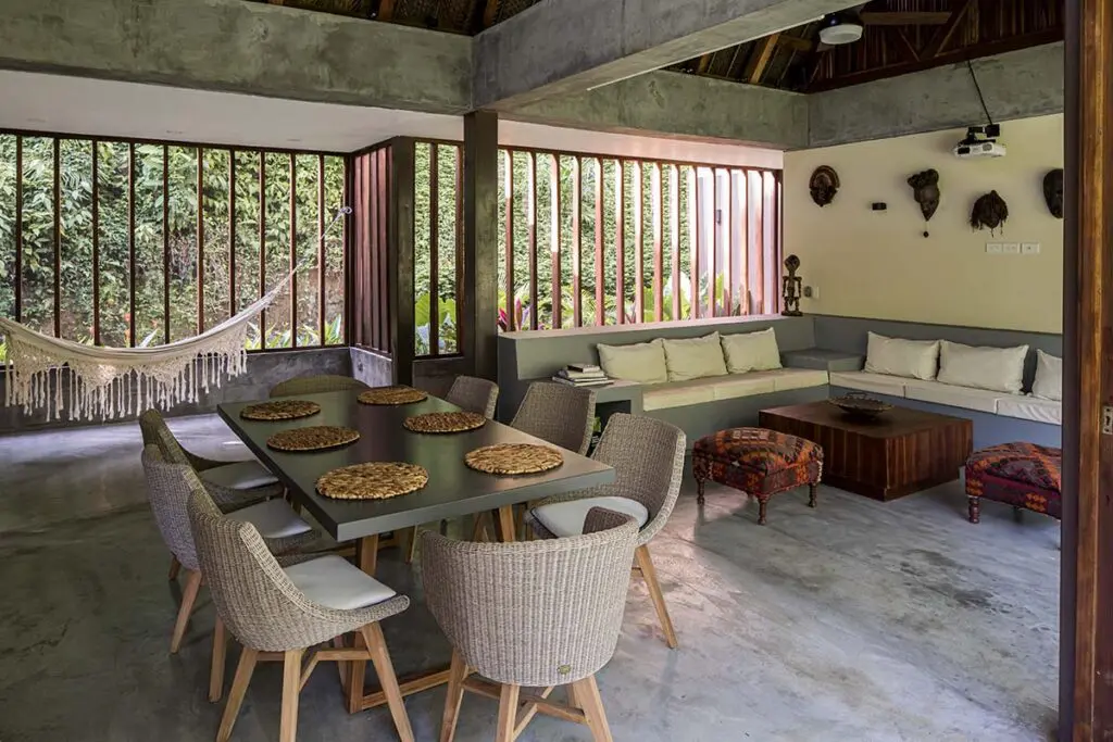 La casa en el tayrona con dos estilos de arquitectura: vernácula y moderna