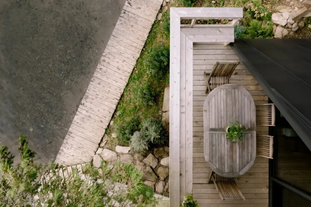 Un elogio a la transformación de espacios: casa chalet a en canadá Un elogio a la transformación de espacios: casa chalet a en canadá