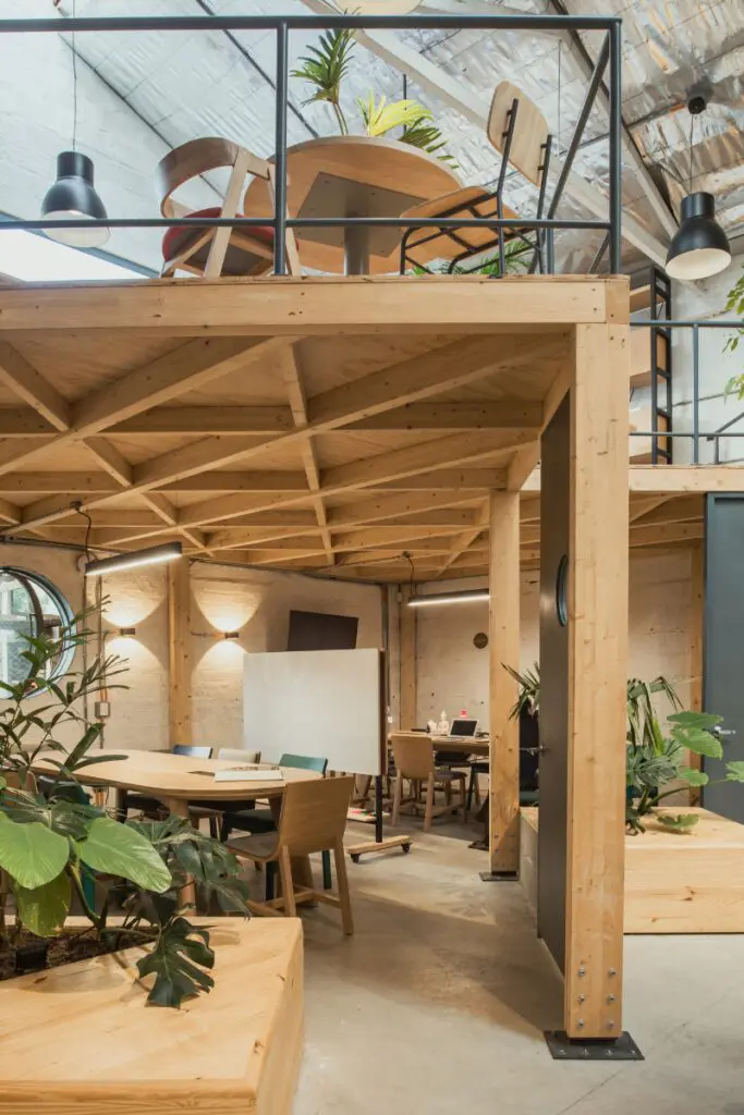 Arquitectura dentro de arquitectura: el ‘coworking’ que funciona en una bodega