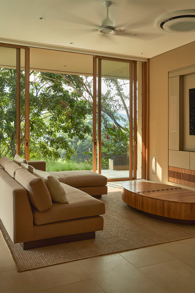 Esta casa en colombia tiene una arquitectura sencilla, sostenible y ancestral