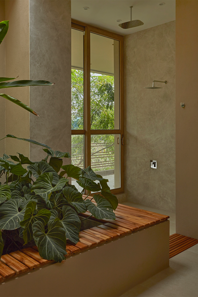 Esta casa en colombia tiene una arquitectura sencilla, sostenible y ancestral