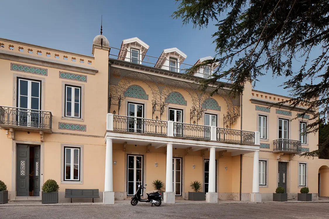 Cómo mezclar diferentes epocás en un solo espacio Decoracion-marta-lucena-revista-axxis-1