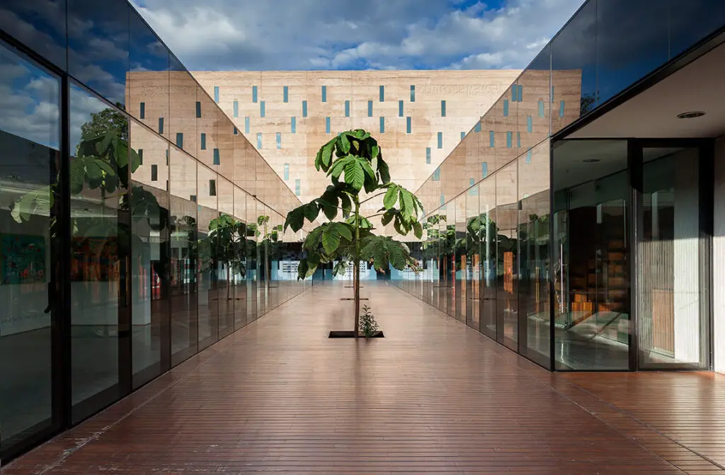 Centro de la memoria Dentro-de-la-memoria-1