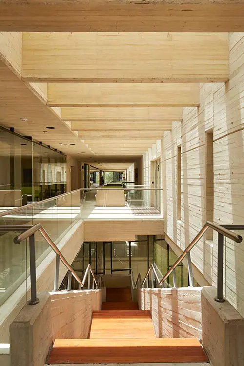 El campus de enfermería de la universidad nacional está diseñado por un egresado El campus de enfermería de la universidad nacional está diseñado por un egresado