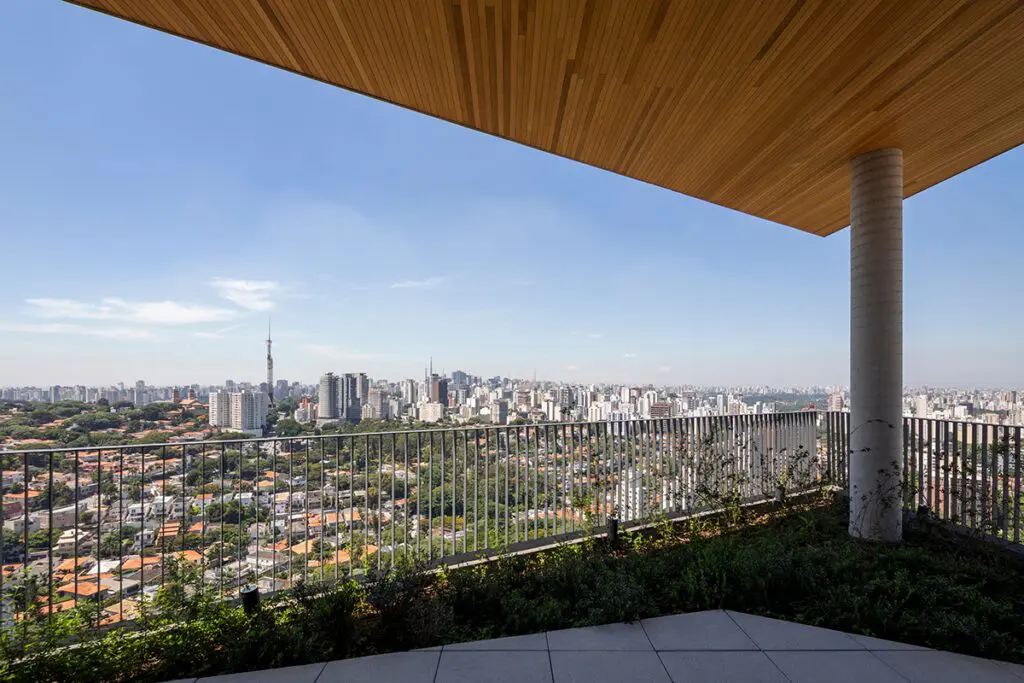 Este edificio en brasil ofrece una experiencia de un mirador panorámico Este edificio en brasil ofrece una experiencia de un mirador panorámico