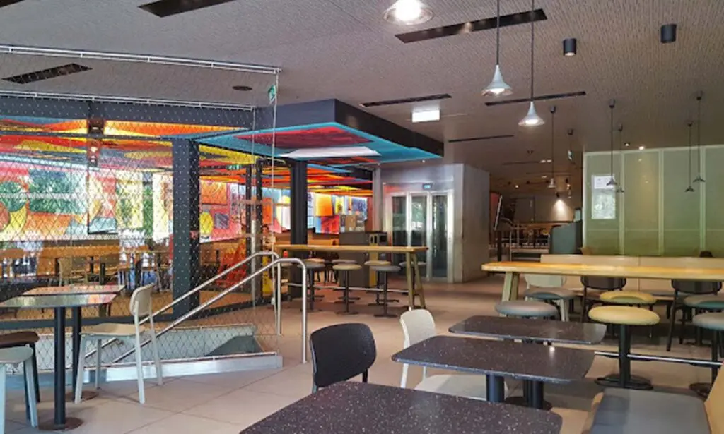 Clásica, elegante y estética: así es la arquitectura en ‘emily in paris’