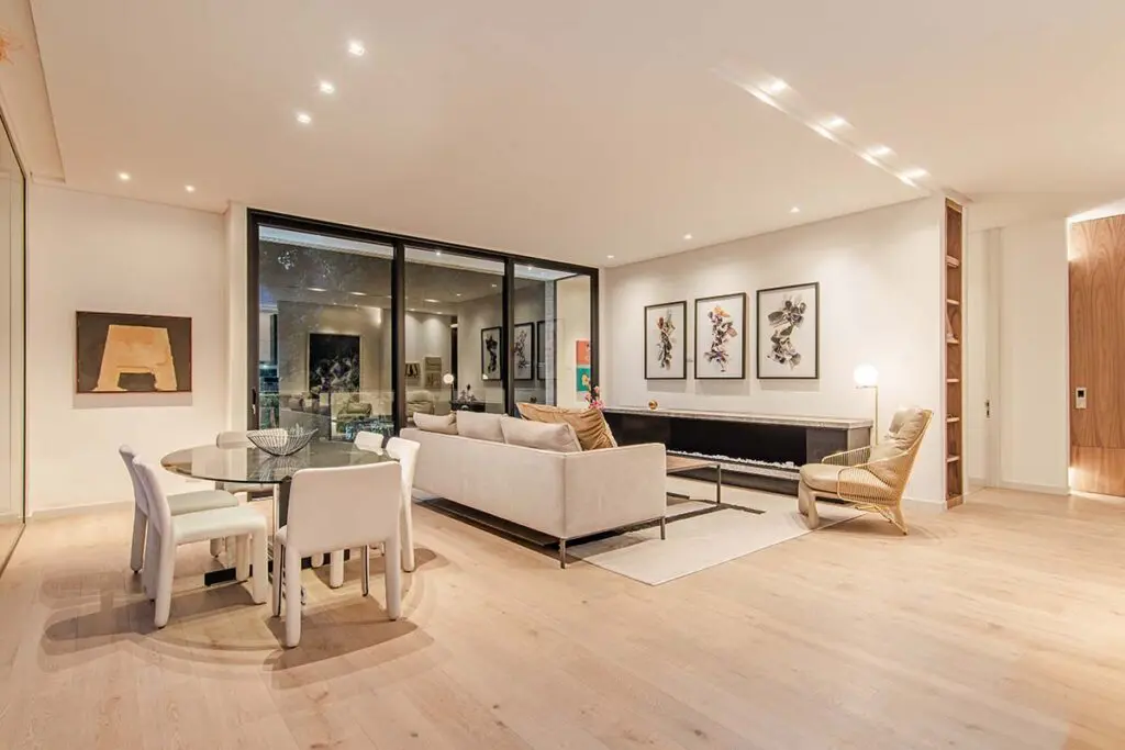 El ladrillo ‘tabique’ es el recurso principal de fiohré apartamentos