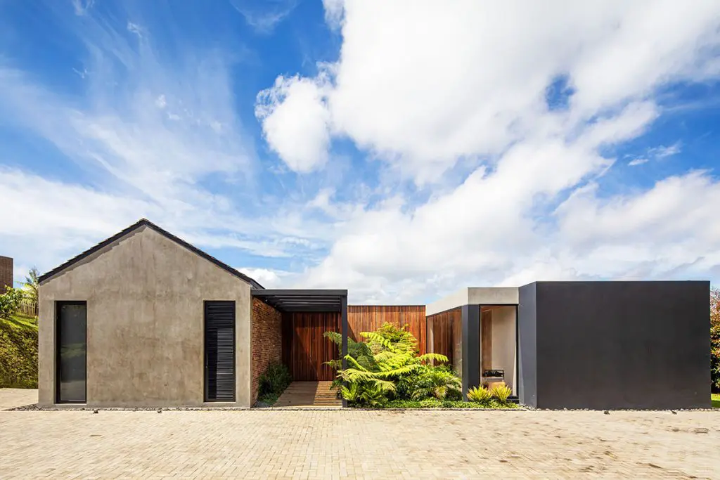 Fachada de casa en medellín