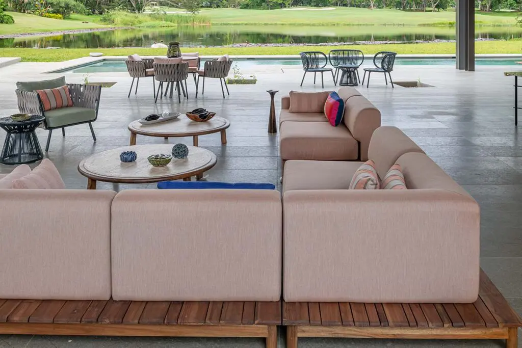 Octubre, los ‘maestros del hierro’ en la arquitectura colombiana