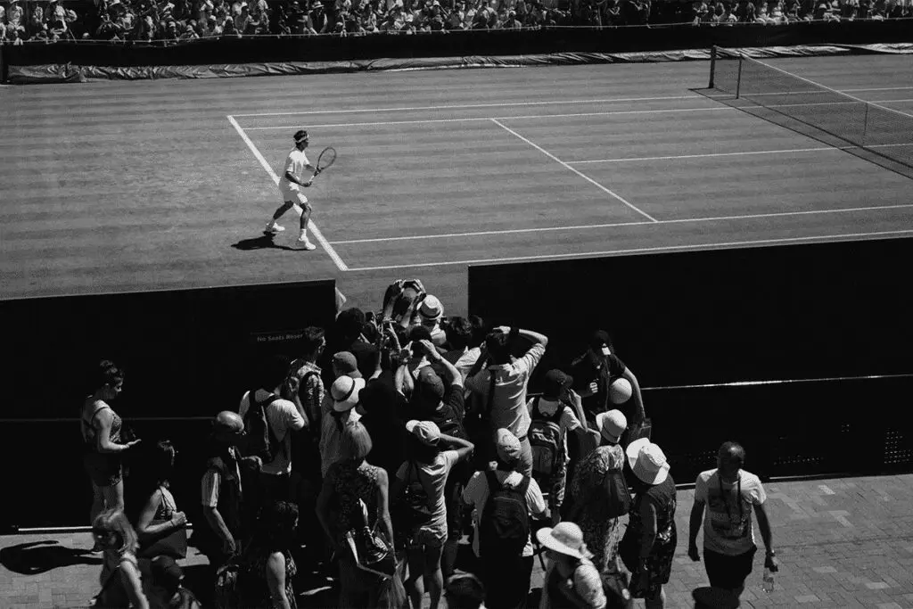 Celebrar momentos icónicos del deporte: roger federer y rolex