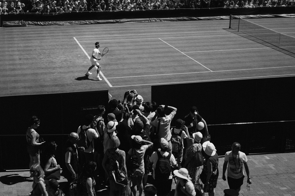 Celebrar momentos icónicos del deporte: roger federer y rolex