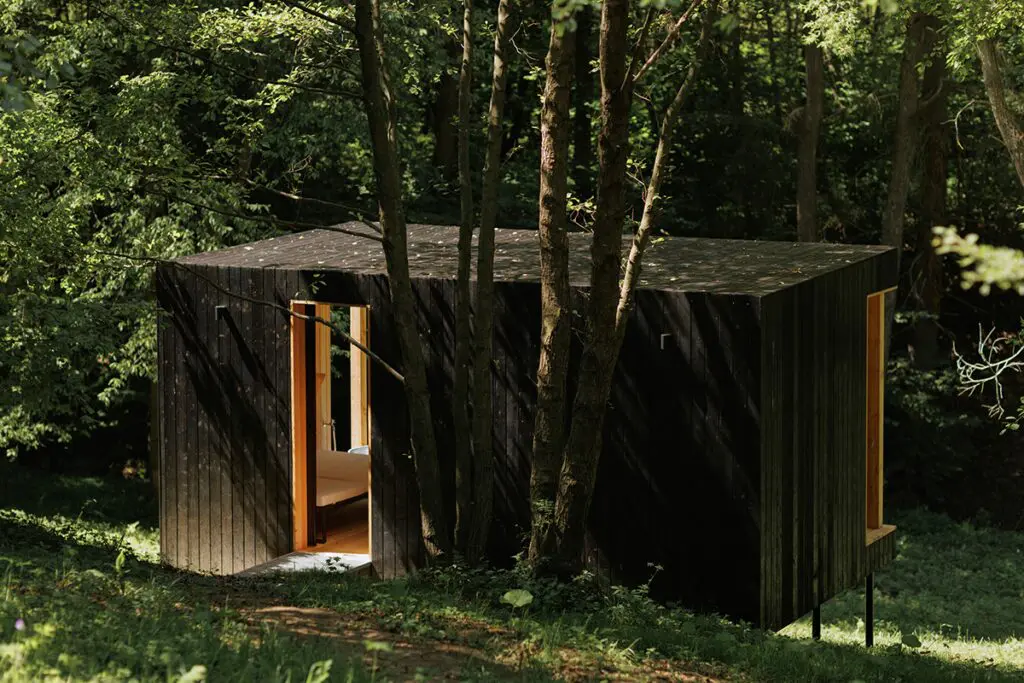 La arquitectura de esta cabaña la convierte en un lugar especial para soñar