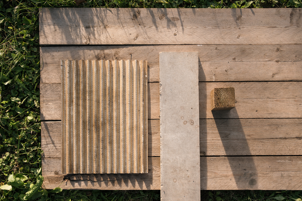 ‘palets’ y lana de oveja: los materiales usados en el diseño de este sauna en república checa