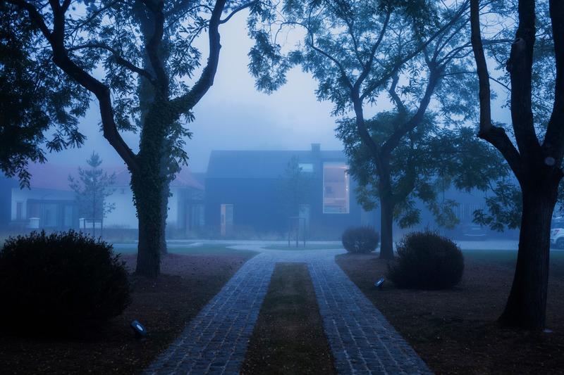 La belleza de una casa de campo adaptada para soportar las bajas temperaturas de la noche