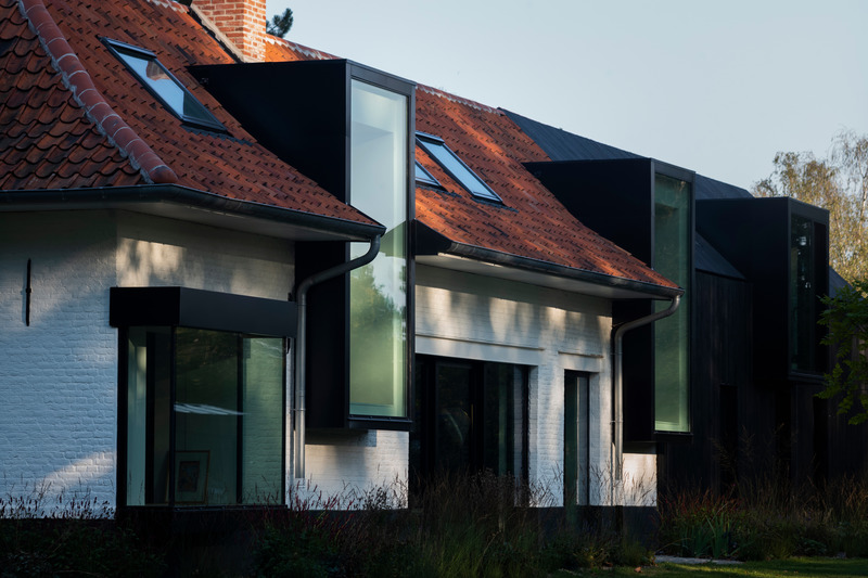 La belleza de una casa de campo adaptada para soportar las bajas temperaturas de la noche