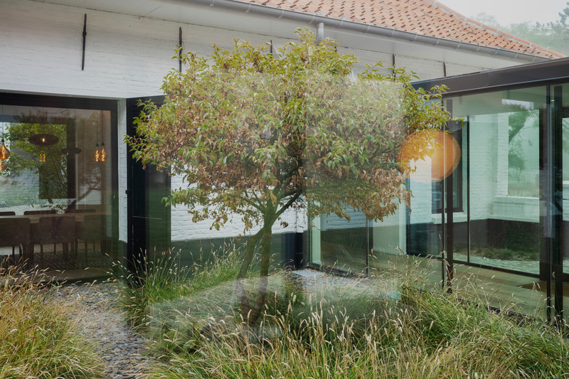 La belleza de una casa de campo adaptada para soportar las bajas temperaturas de la noche