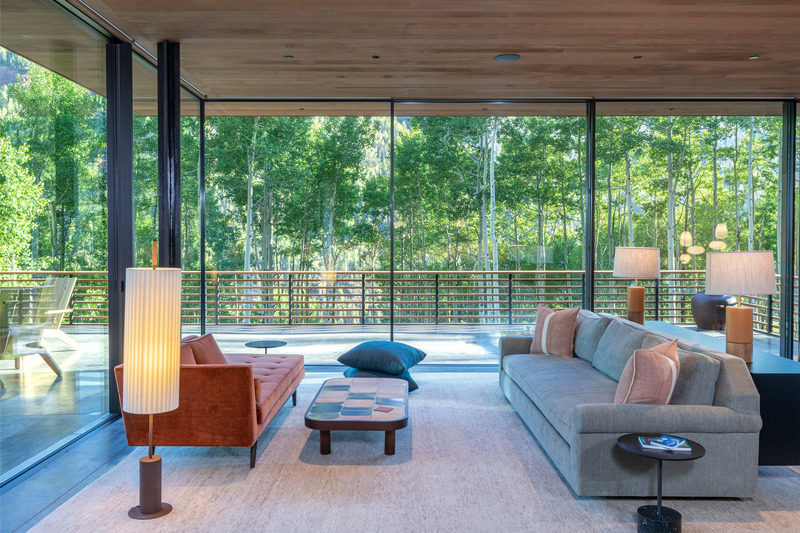 Casa mirador: un hogar cálido y familiar incrustado en medio de las montañas