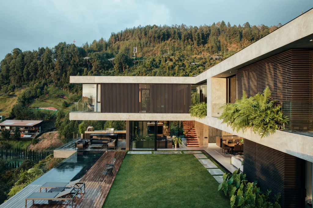 Las mansiones de los deportistas están en medellín