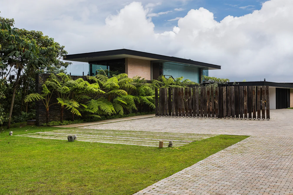 Las mansiones de los deportistas están en medellín