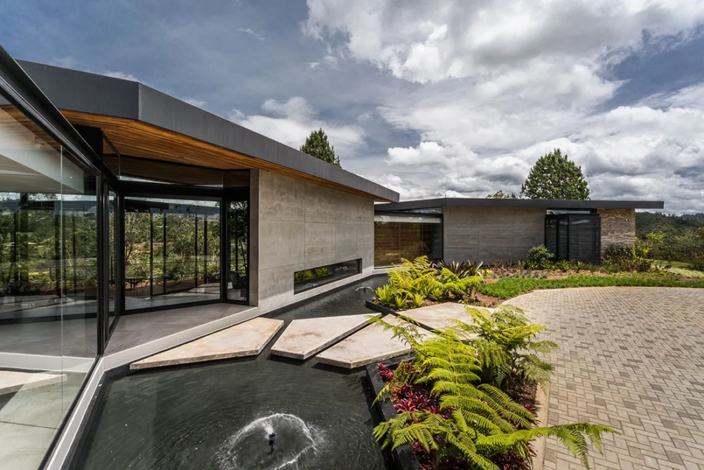 Las mansiones de los deportistas están en medellín