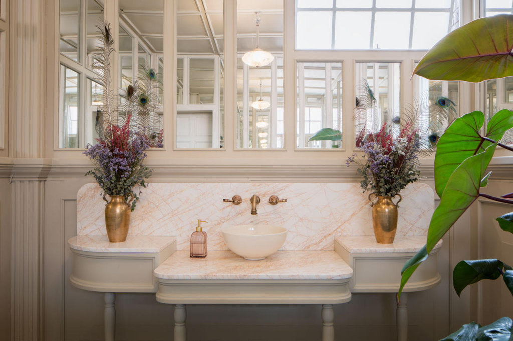 Tremé: la arquitectura de un restaurante en bogotá que le rinde homenaje a nueva orleans