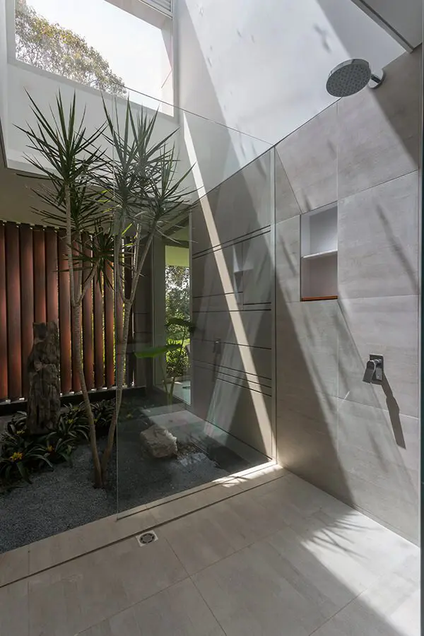 Arte y arquitectura se entrelazan en una obra escultórica en el oriente antioqueño Arte y arquitectura se entrelazan en una obra escultórica en el oriente antioqueño