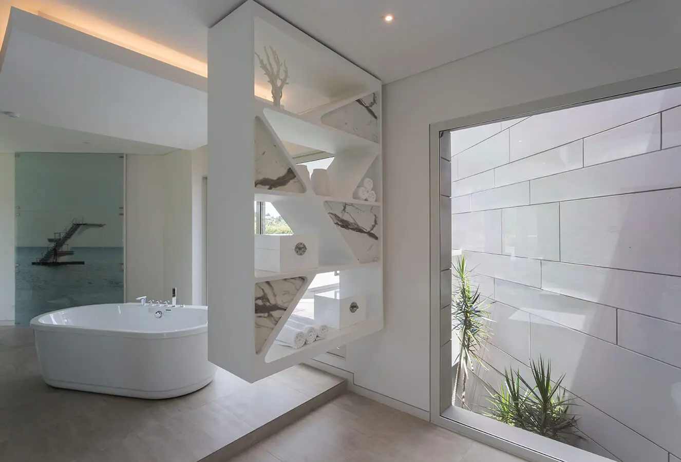 Arte y arquitectura se entrelazan en una obra escultórica en el oriente antioqueño Arte y arquitectura se entrelazan en una obra escultórica en el oriente antioqueño