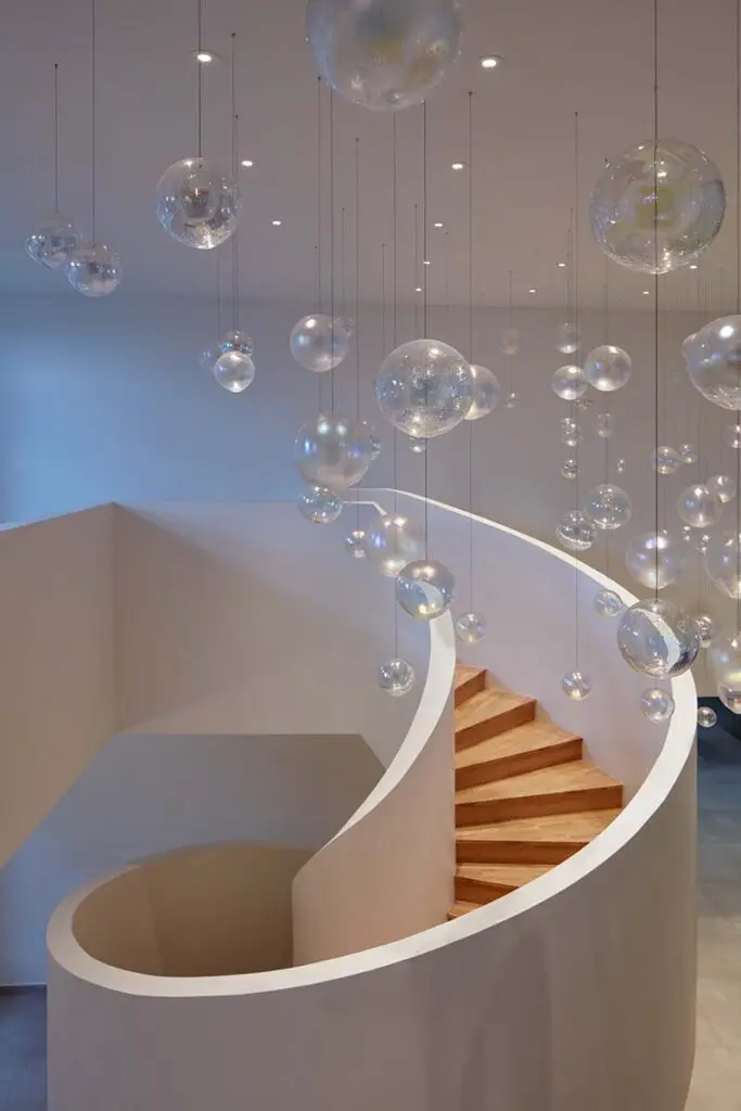 La renovación de este teatro en república checa tiene un diseño vanguardista