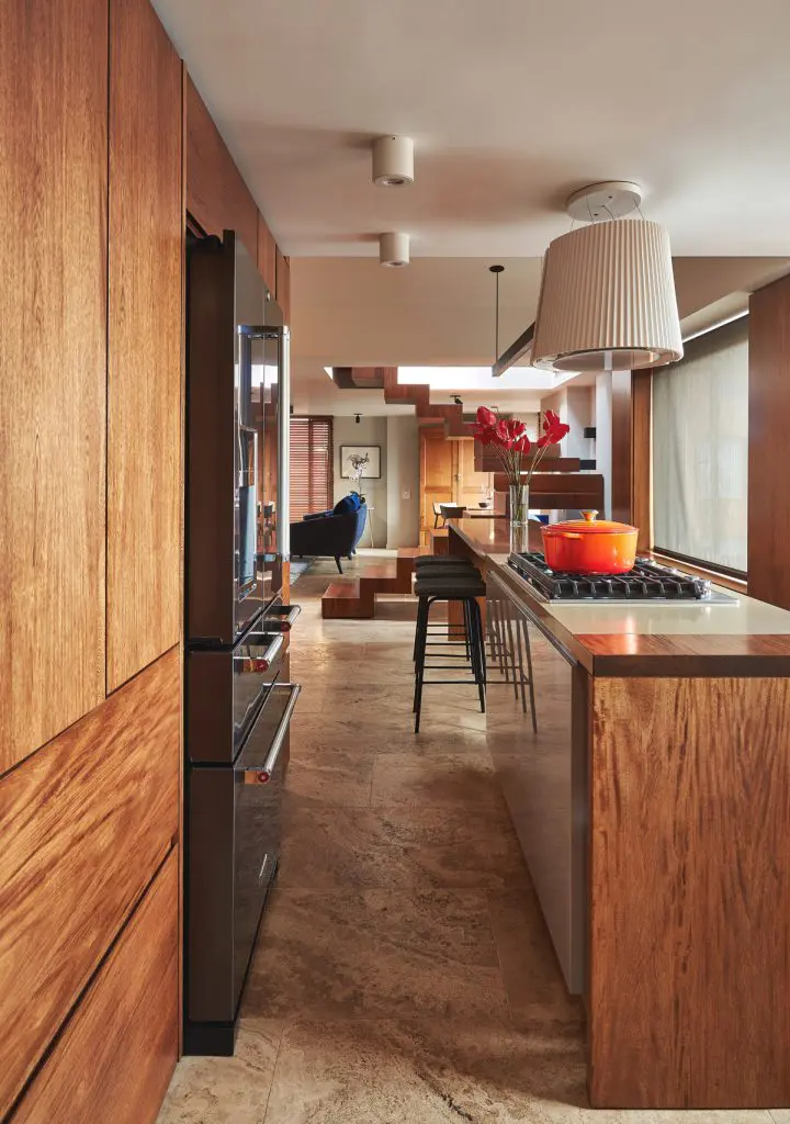 Un dúplex de 280 m² en un edificio en bogotá de finales de la década de 1990 Un dúplex de 280 m² en un edificio en bogotá de finales de la década de 1990