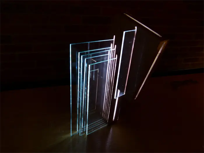 Lámpara del 3º Salón Académico de Diseño, realizada por estudiantes del programa de Diseño Industrial, Universidad El Bosque, 2011.