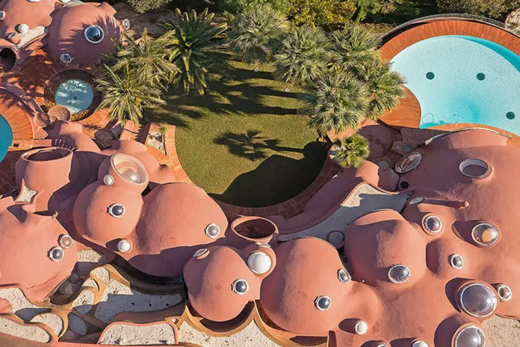 La famosa mansión en cannes que aparece en el nuevo video de travis scott