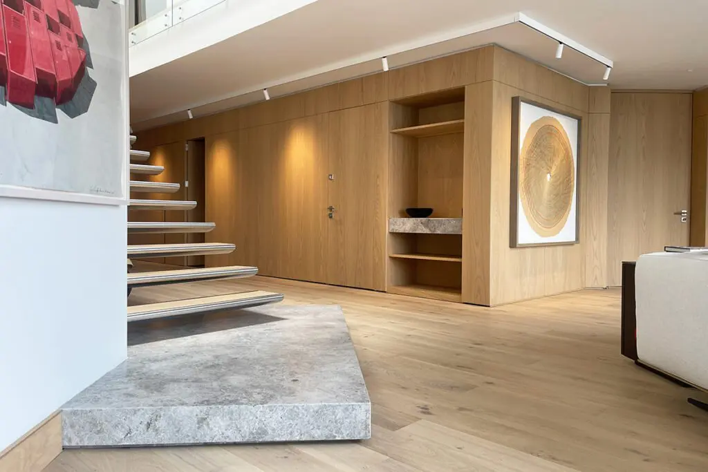 Un apartamento en bogotá en el que la madera es protagonista