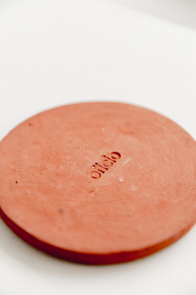 Alfarería tradicional: piezas en barro como un homenaje al arte de ráquira