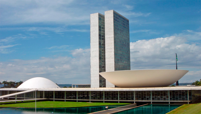 Plaza tres poderes, Brasilia- Brasil. Parte de la exposición Latinoamérica en construcción exhibida en el MoMA, 2015.