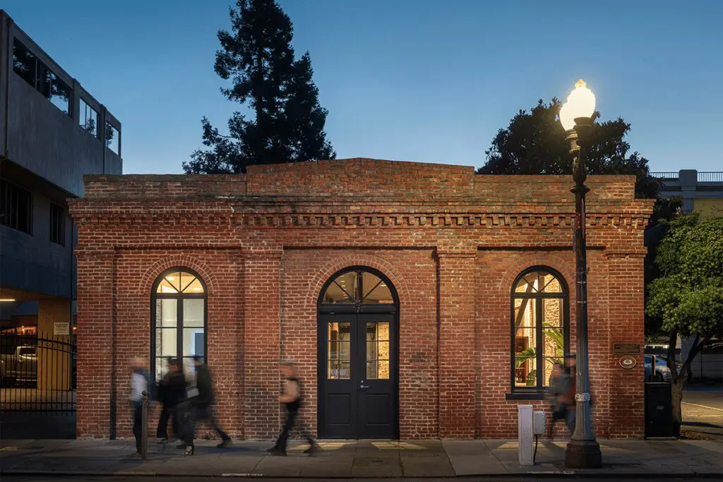 Conozca dos brillantes proyectos de arquitectura pública en california