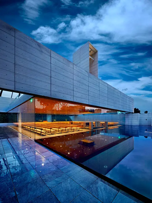 Capilla en bogotá gana premio cemex internacional 2015 Premios-cemex-2015-santa-maria-caballeros-2