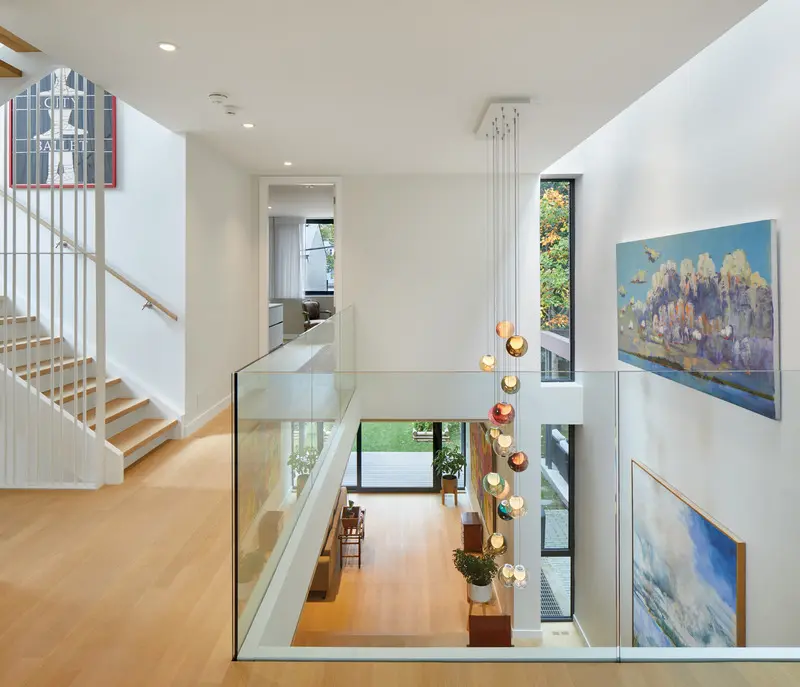 Press kit | 2941-05 - press release | robert street residences - taylor smyth architects - residential architecture - both houses are organized around a central skylit atrium with abundant natural light. - photo credit: tom arban photography inc.