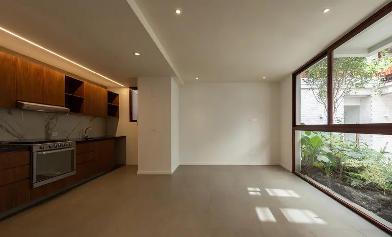 Sorprendente edificio art deco rodeado de jardines y ubicado en el corazón de ciudad de méxico