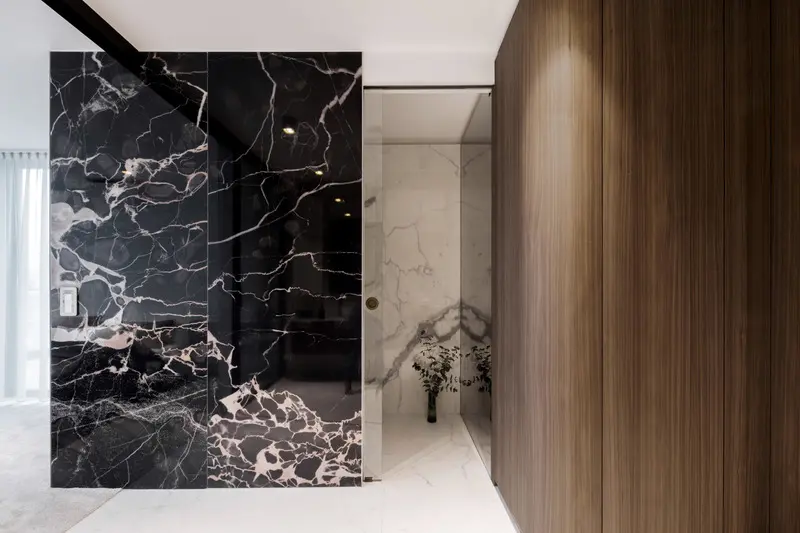 Press kit | 5356-02 - press release | penthouse l - destilat design studio - residential interior design - bathroom - photo credit: monika nguyen