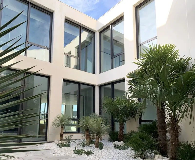 Las oficinas del futuro están adecuadas en edificios de ensueño