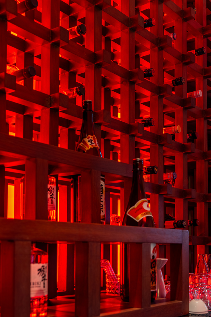 La arquitectura de este restaurante es un viaje a la cultura japonesa La arquitectura de este restaurante es un viaje a la cultura japonesa