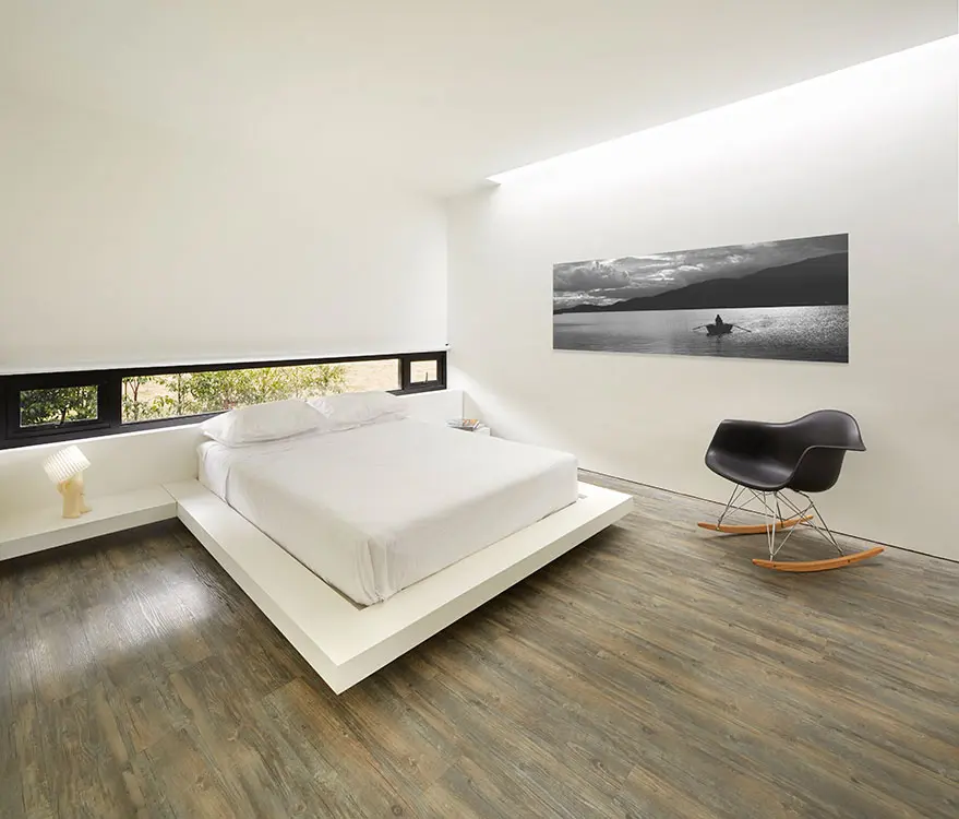 Una sorprendente casa en las laderas de las montañas que de represa de tominé, guatavita Una sorprendente casa en las laderas de las montañas que de represa de tominé, guatavita