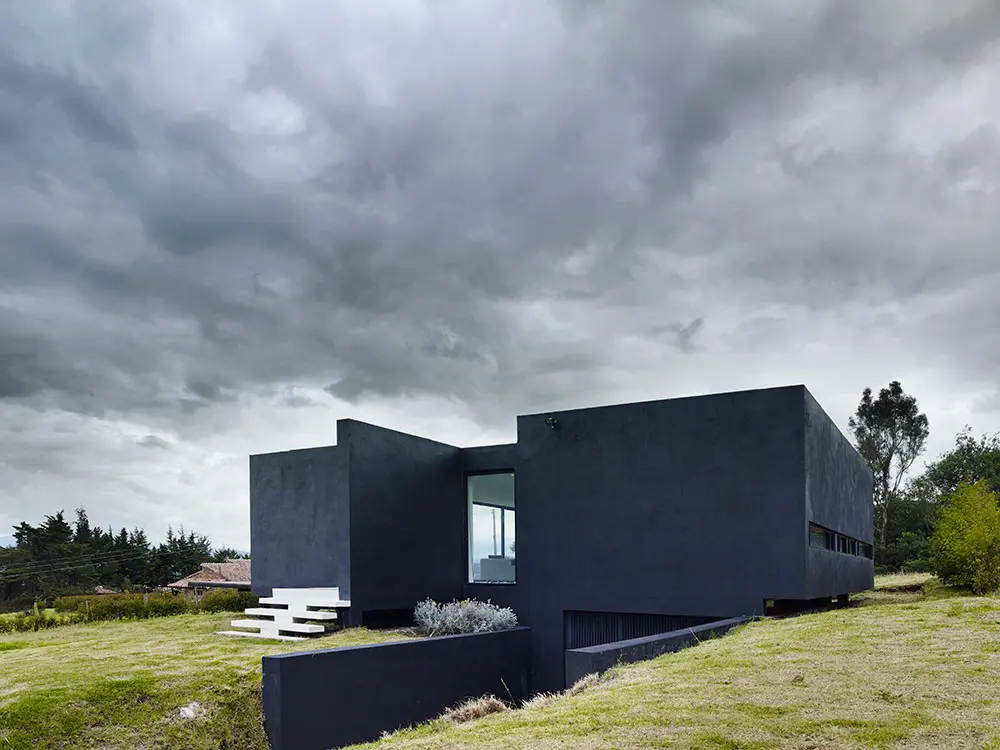 Una sorprendente casa en las laderas de las montañas que de represa de tominé, guatavita Una sorprendente casa en las laderas de las montañas que de represa de tominé, guatavita