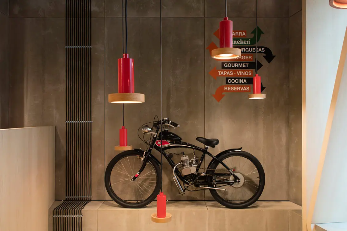 En tránsito, diseño de tarruella trenchs. Foto:meritxell arjalaguer.