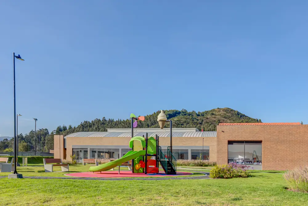 Entrelomas: una vida familiar de ensueño con las comodidades de un club Entrelomas: una vida familiar de ensueño con las comodidades de un club