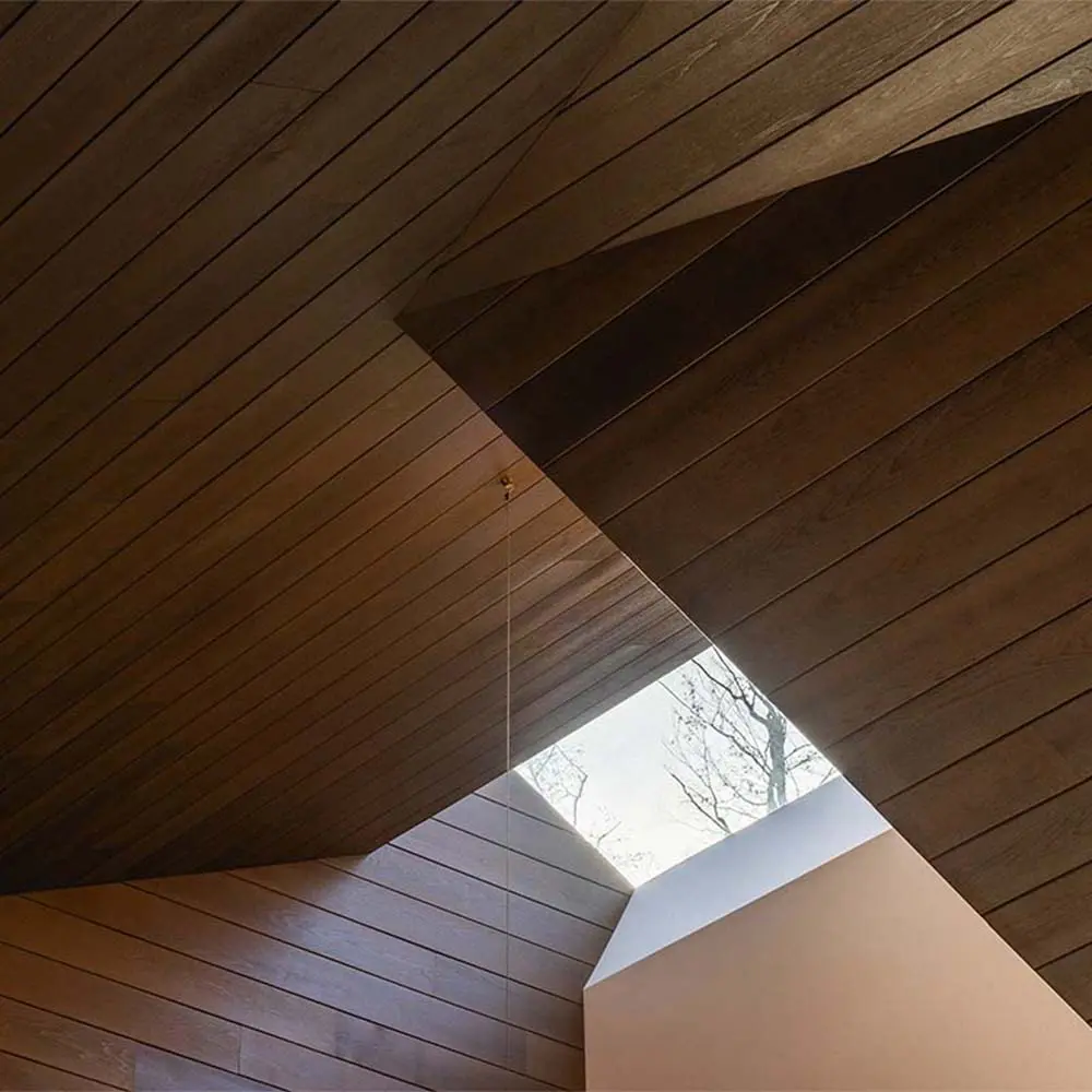 Esta cocina es un espacio abierto que dialoga con el comedor y el paisaje Esta cocina es un espacio abierto que dialoga con el comedor y el paisaje