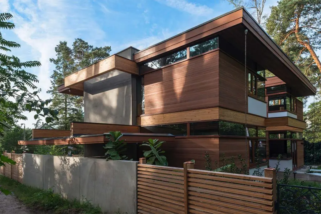 Modernismo californiano y paisaje europeo en una casa en berlín que trasciende el tiempo