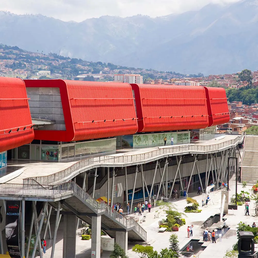 Seis proyectos que le cambiaron la cara a medellín 