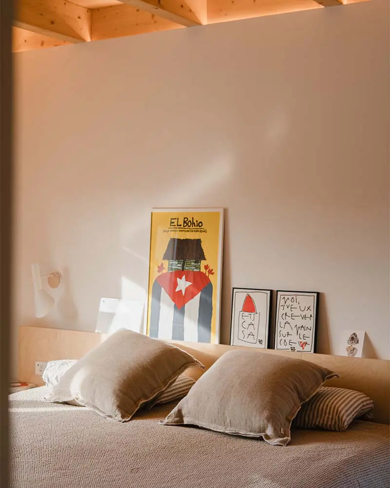 Una vivienda mediterránea que combina tecnología y memoria rural