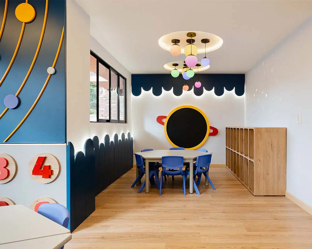 Este jardín infantil en chía está concebido desde la mirada curiosa de un niño Este jardín infantil en chía está concebido desde la mirada curiosa de un niño